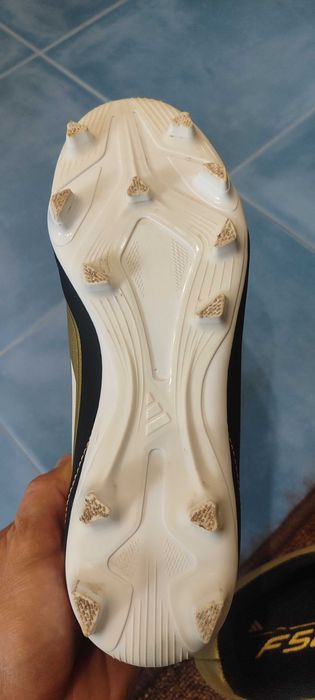 Юношески бутонки Adidas F50 Messi 38 2/3