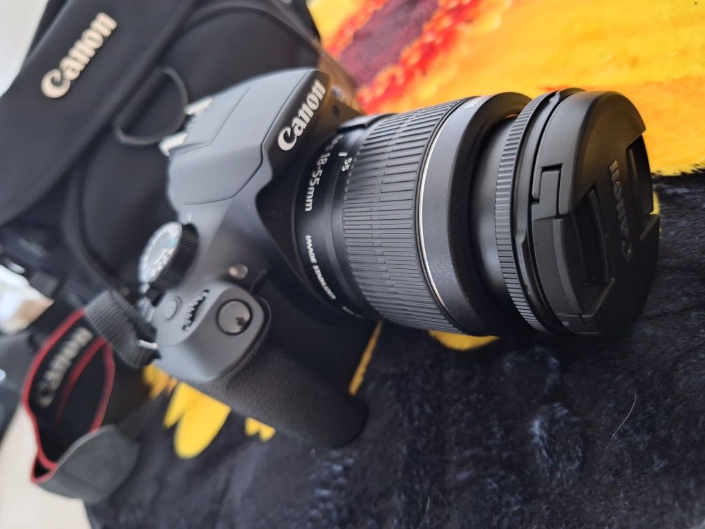 Aparat foto Canon EOS 1300D