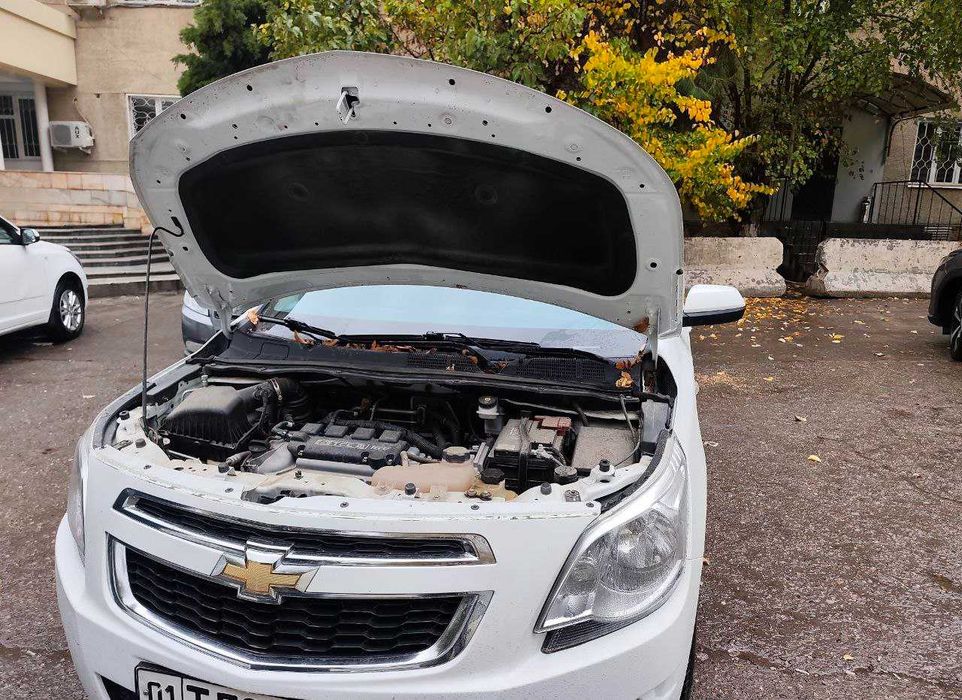 Cobalt  4 поз автомат сотилади