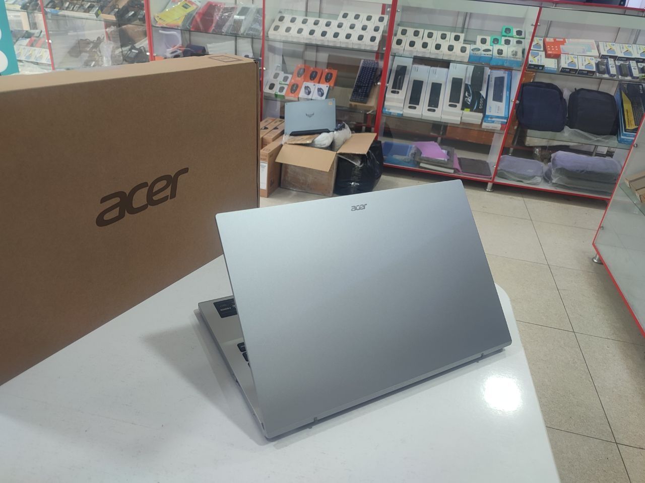 Yangi Acer core i5 12 avlod 8/512 SSD 10 yadro 12 patok