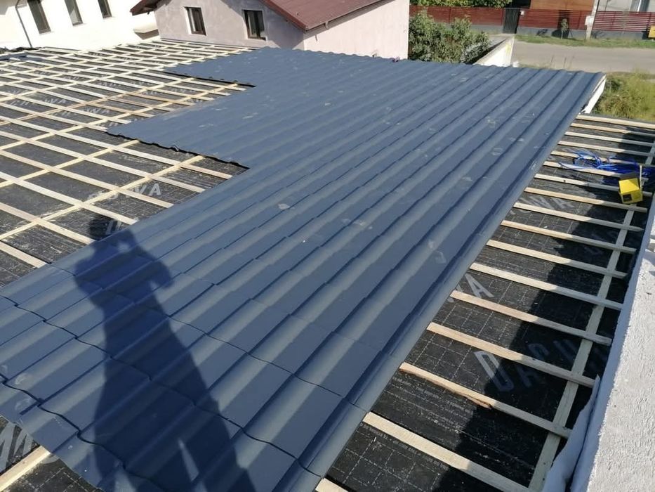 Executăm  Acoperișuri și Mansardari sistem complet terase