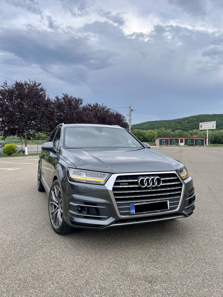 Audi Q7 / s-line /full matrix /2016 / stare perfecta