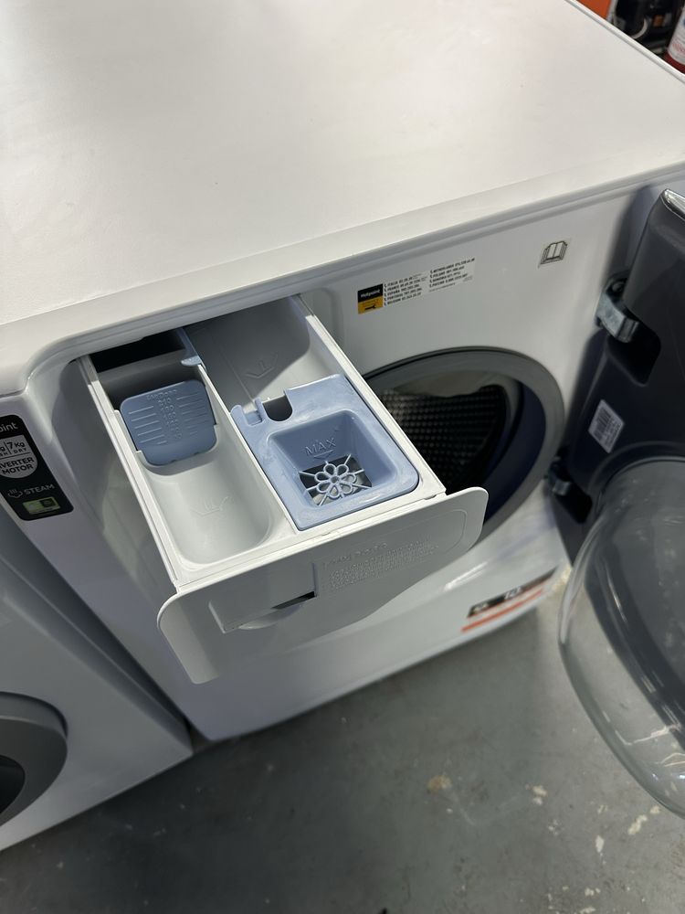 Mașină de spălat rufe cu uscător Hotpoint  AQD1072D697EU