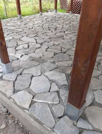 Piatra decorativă ideală pentru curți rustice și moderne