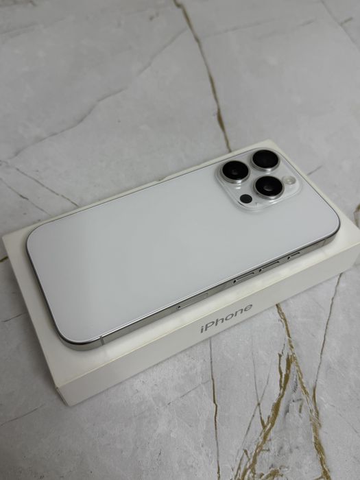 Iphone 16 pro 256 EAC Айфон белый