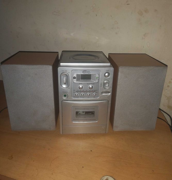 Combina muzicala   .