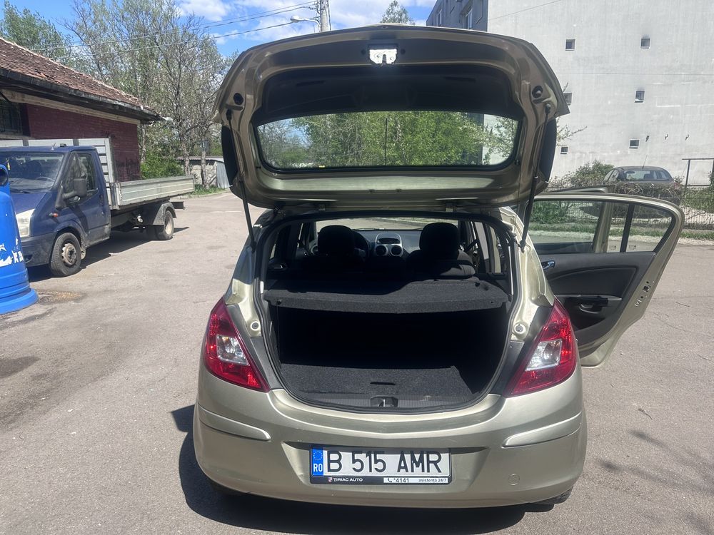 Vand opel corsa D 2008