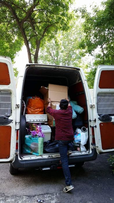 Transport marfa mutari frigider canapea sifonier dulap mobila moloz