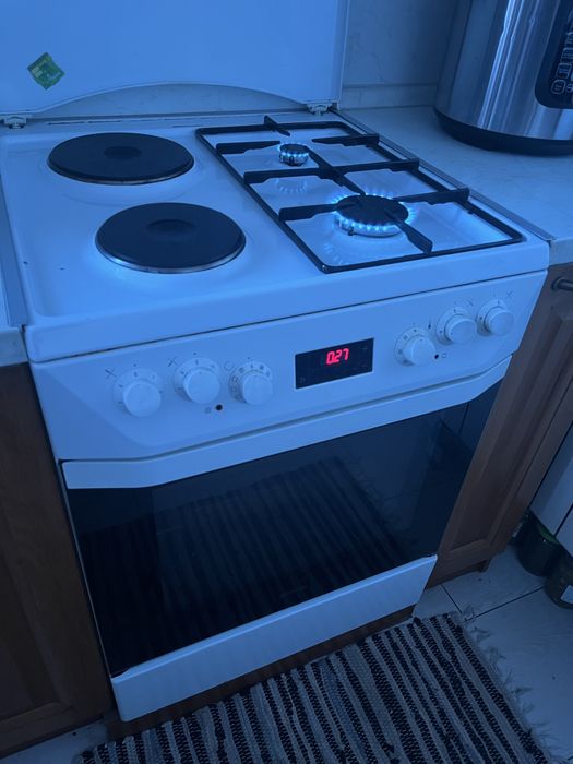 Печка домакинска фурна Горение газ ток