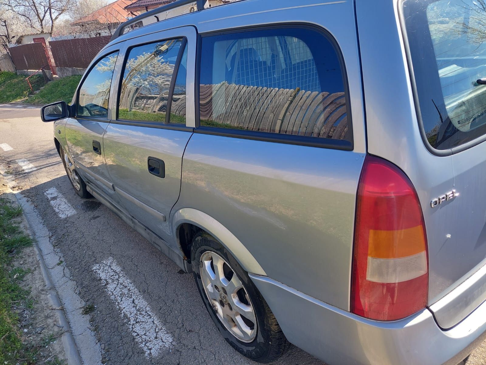 Opel astra caravan