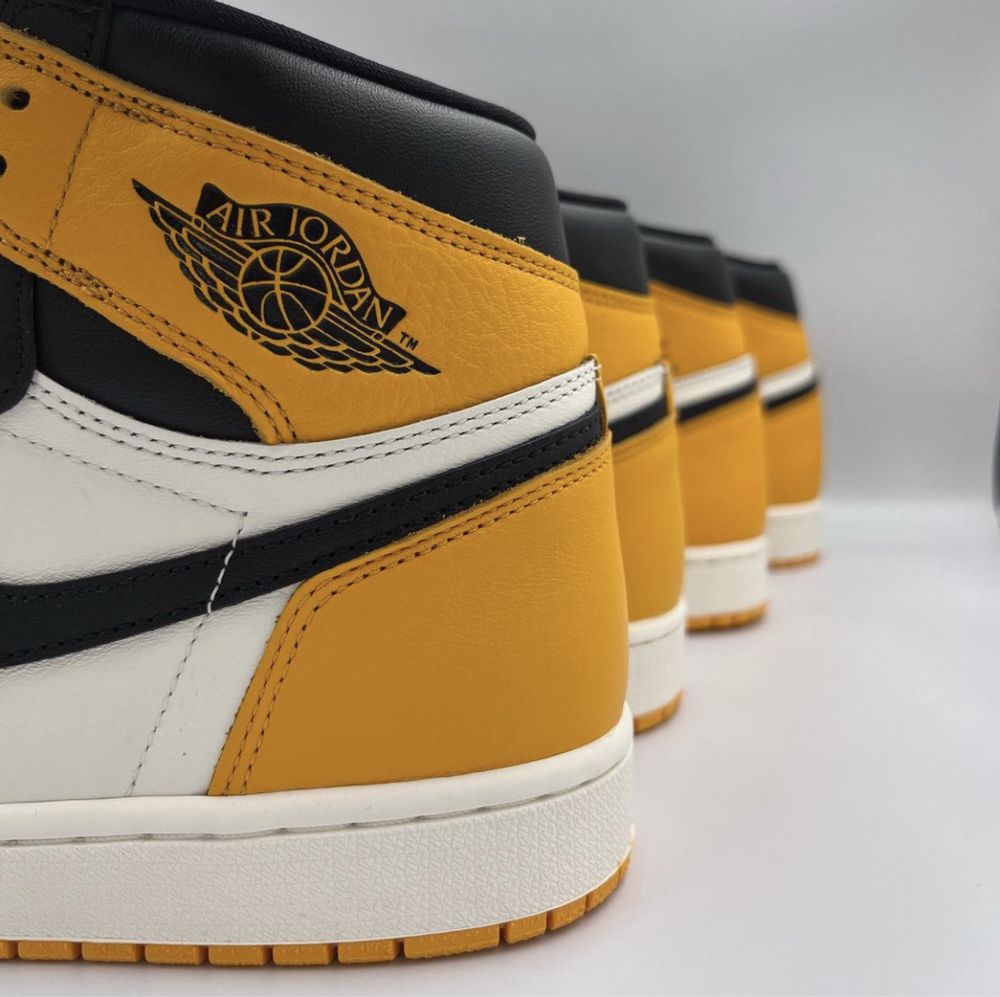 Jordan 1 High Yellow Toe “Taxi” Marimea 37.5