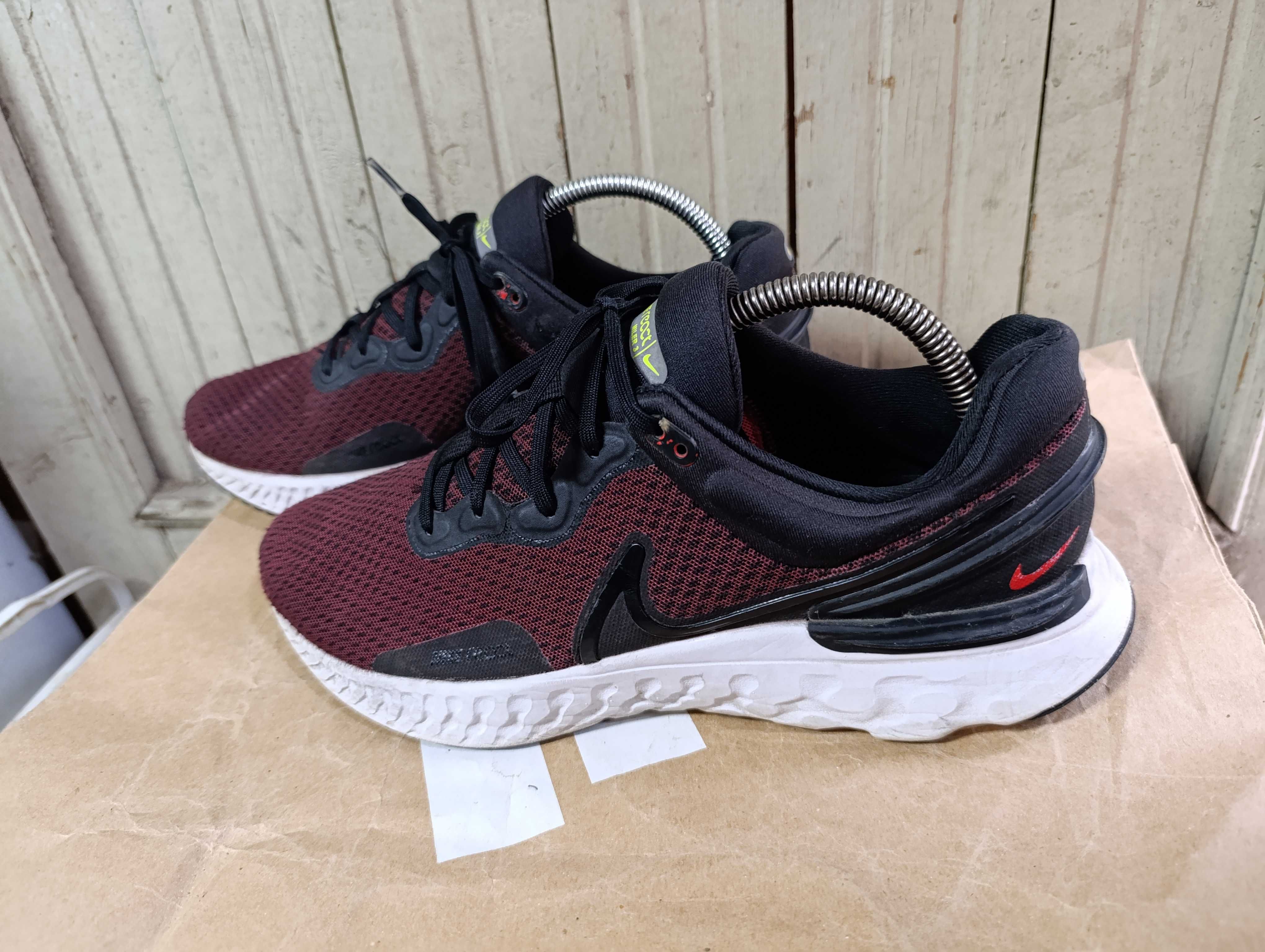 Nike React Miler 3 Black Red''оригинални маратонки 43 номер
