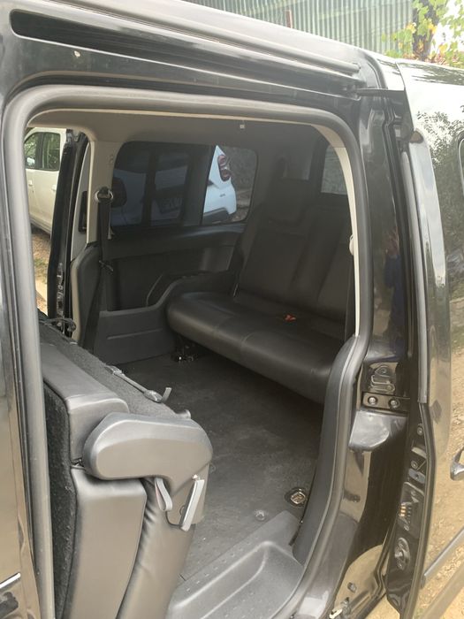 Volkswagen Caddy 2017 – Max Confort Edition – 7 Locuri – DSG