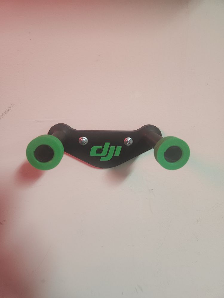 DJI Air, DJI Mavic, DJI Mini. Стенен държач за дрон DJI