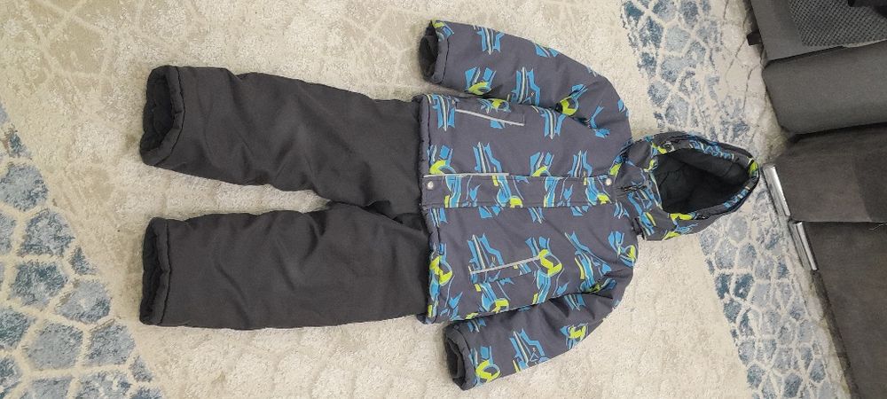 Зимний комбинезон на мальчика