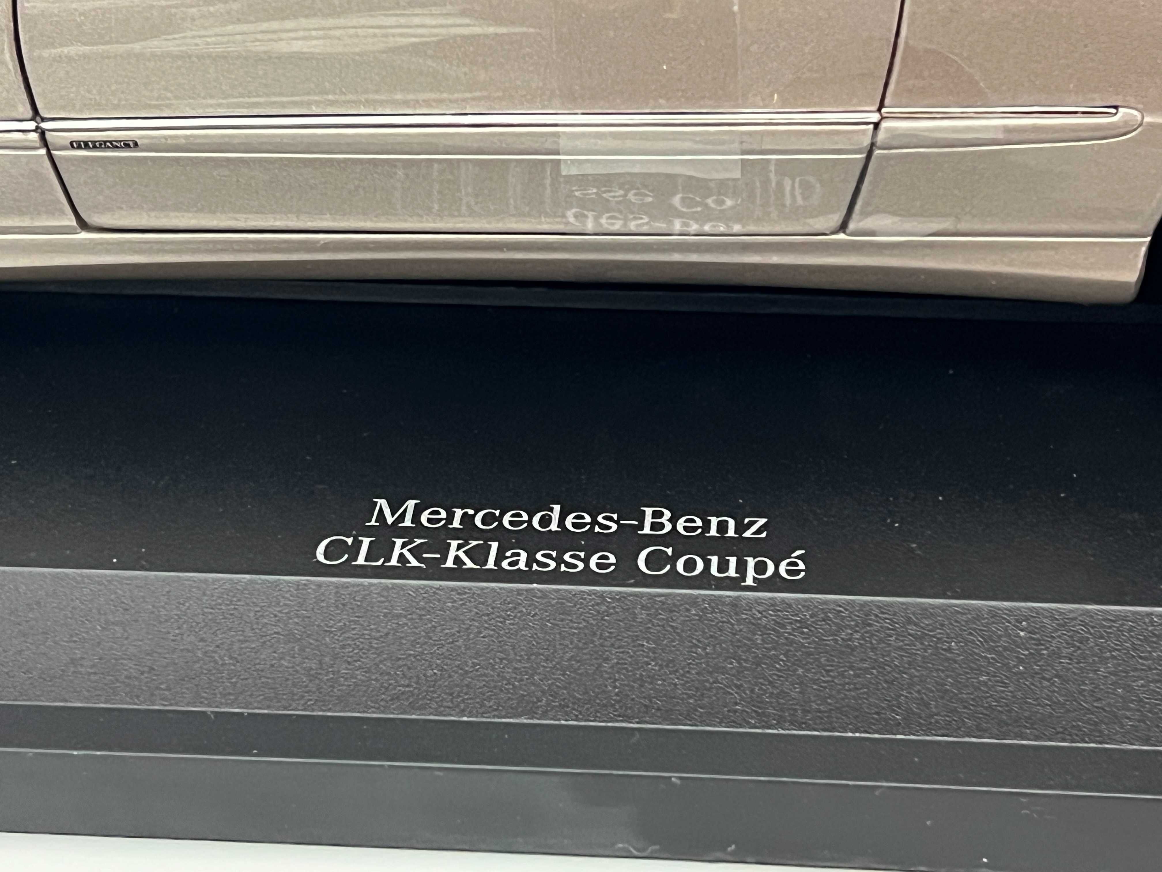 Macheta Auto 1/18 Kyosho Dealer Edition Mercedes Benz CLK 240 Coupe