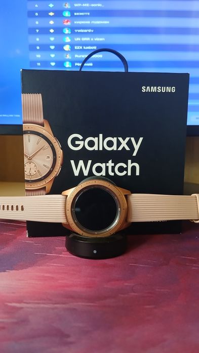 Часы Samsung Galaxy первого поколения |