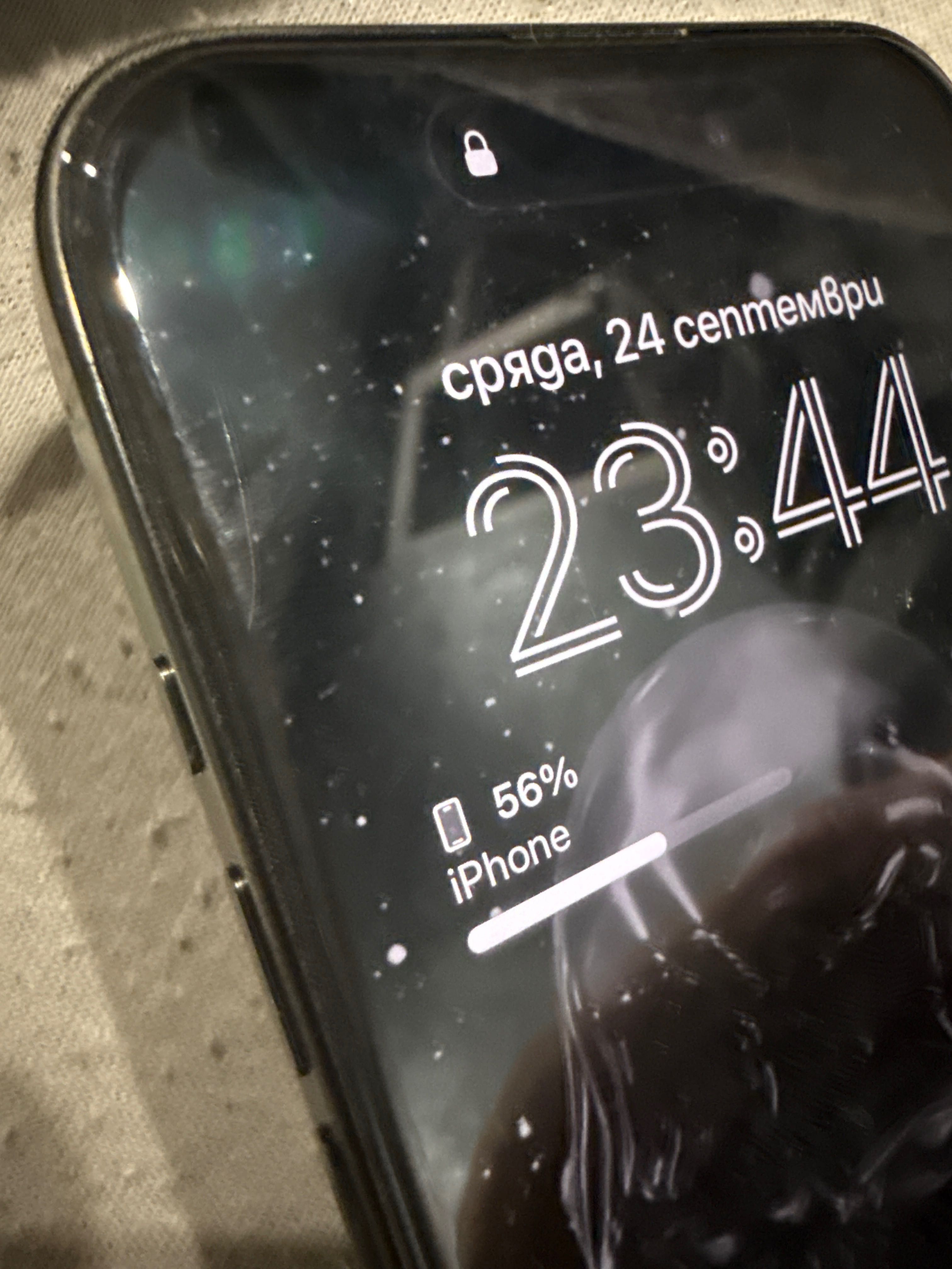 Iphone 15 pro 128 gb 94% battery