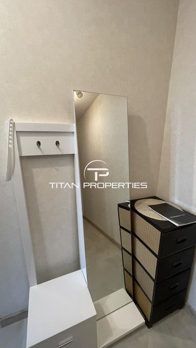 Дава се под наем Двустаен апартамент в Варна, Бриз - 65 кв.м за 700 € - Снимка #11