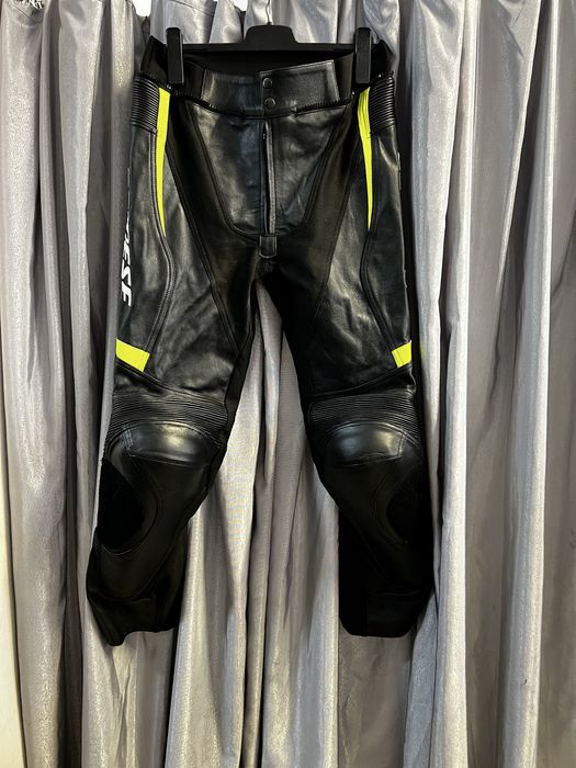 Pantaloni moto piele Dainese talie 44