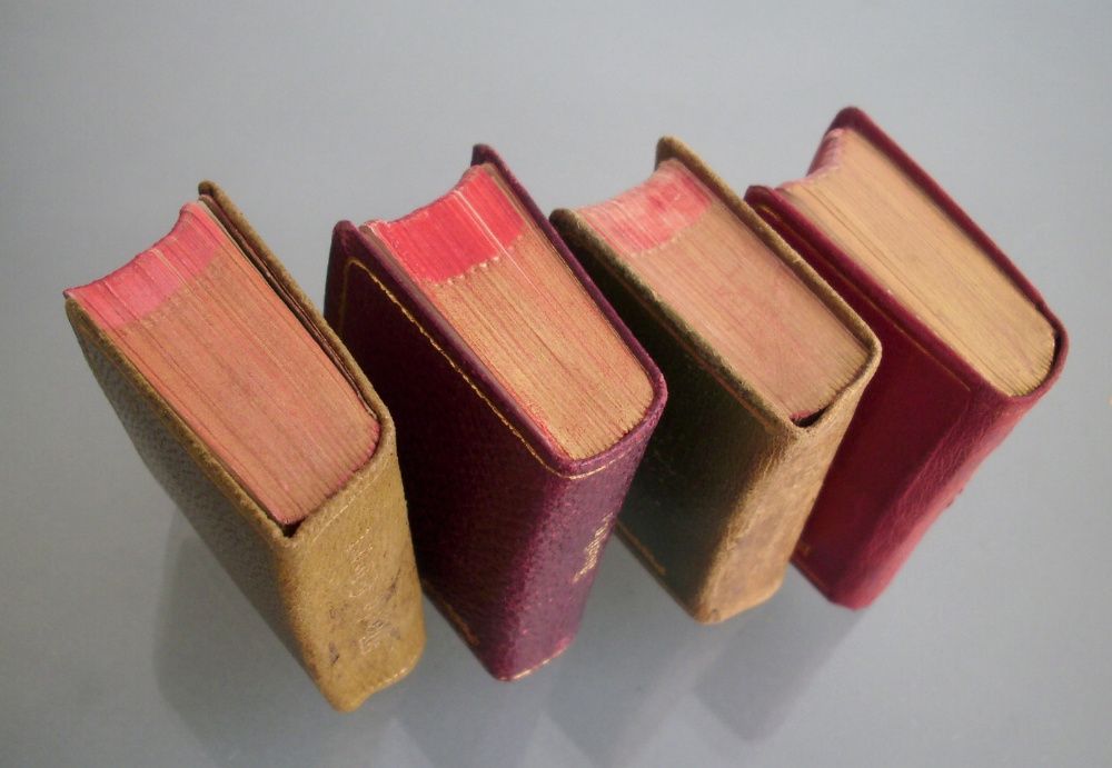 Комплект миниатюрни книги Liliput-Bibliothek