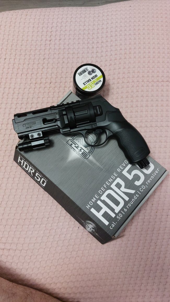 Pistol airsoft paintball HDR50 varianta full de top