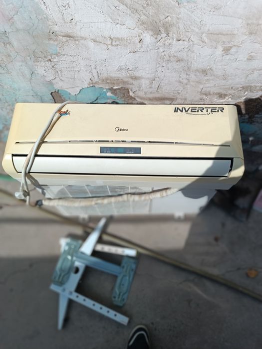 Продаётся кондиционер Мидея 12..