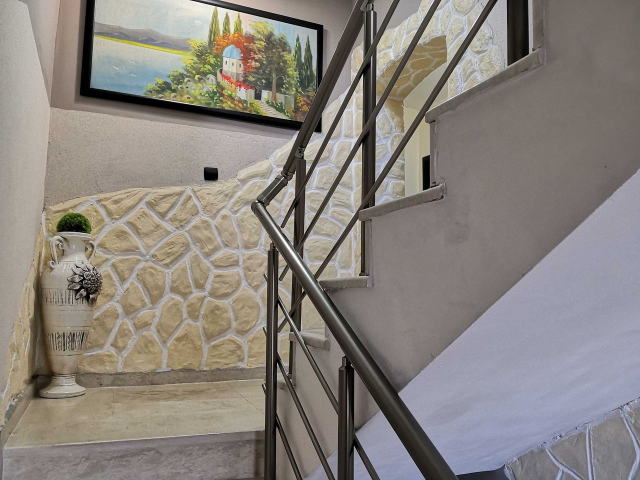 Продава се Хотел в София, Дианабад - 360 кв.м за 1145 €/кв.м - Снимка #10