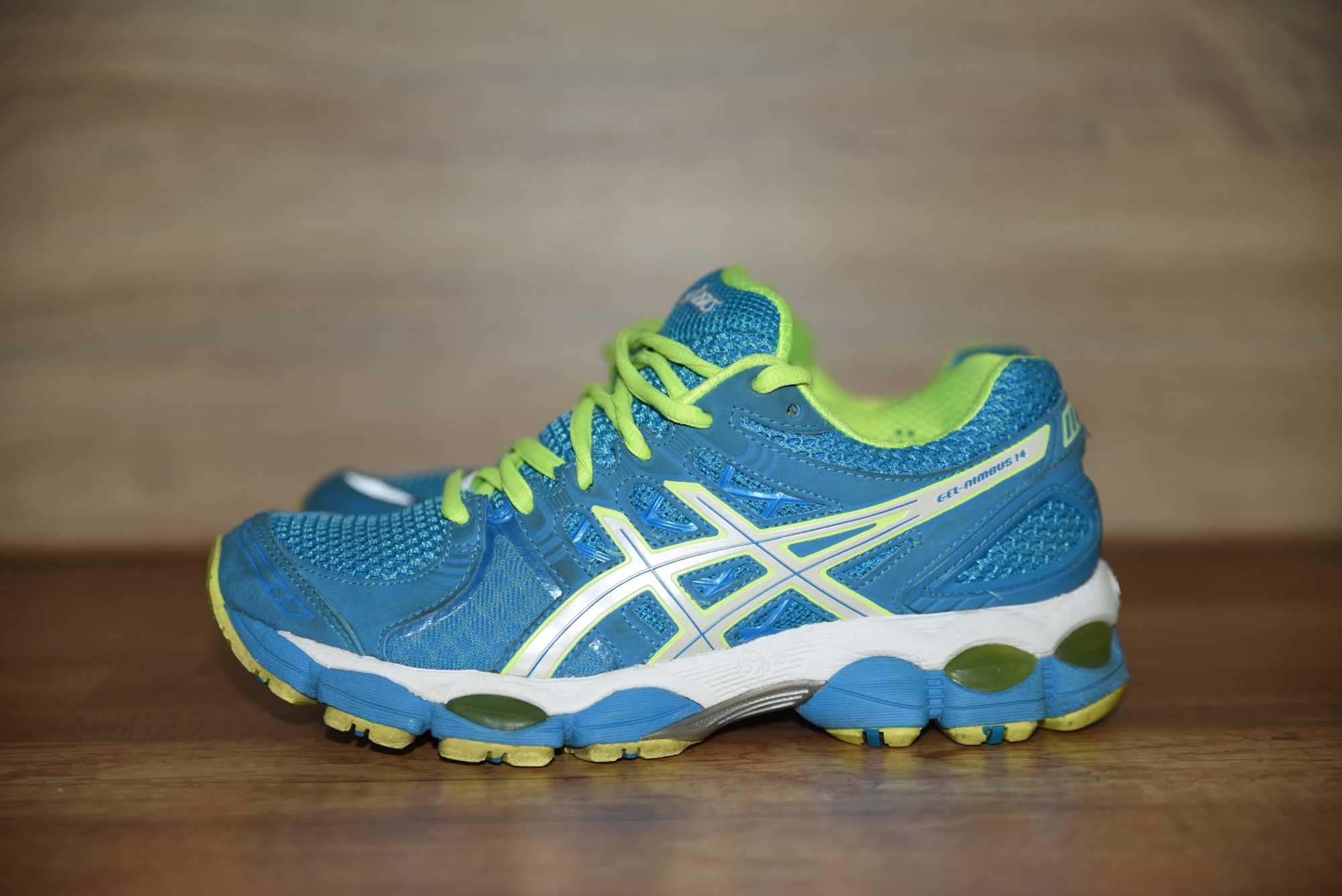 Asics Оригинални дамски маратонки 38 номер сини