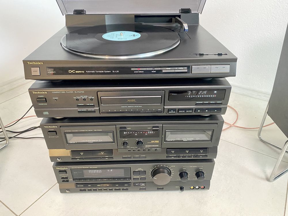 Linie / sistem audio TECHNICS complet in stare perfecta de functionare