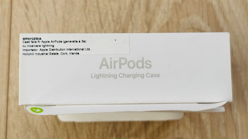 Casti Apple AirPods 3, Lightning Charging Case, White
