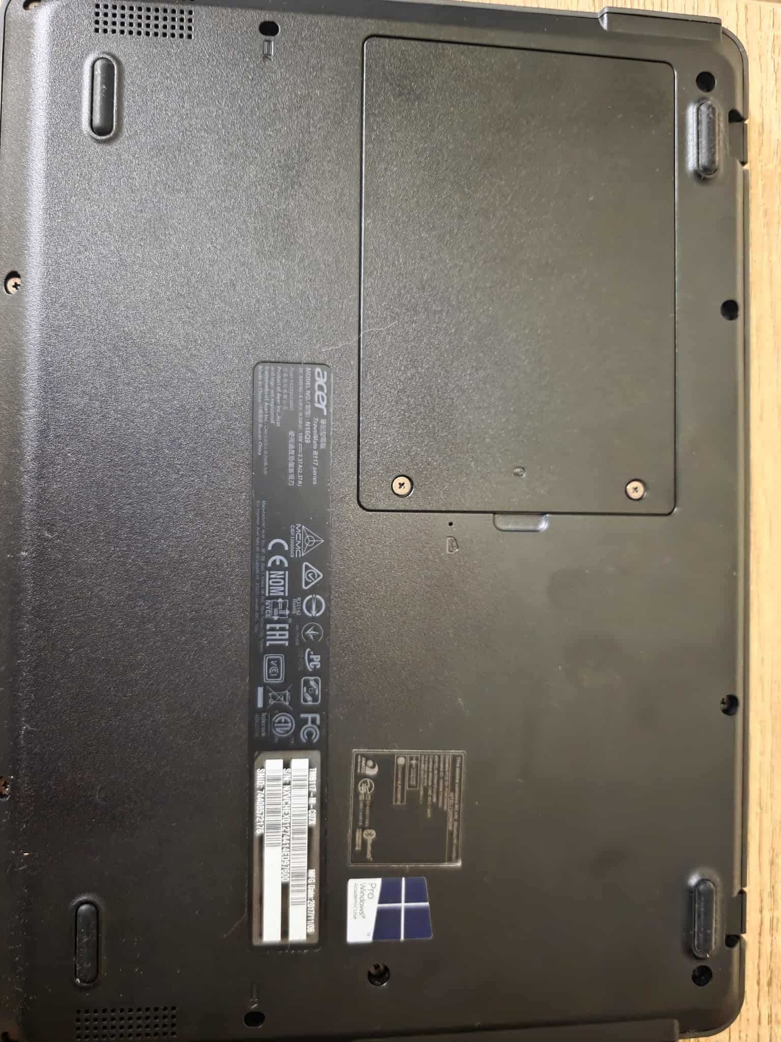 Acer Travelmate B117 11.6-инчов дисплей (HD, 1366×768 резолюция)