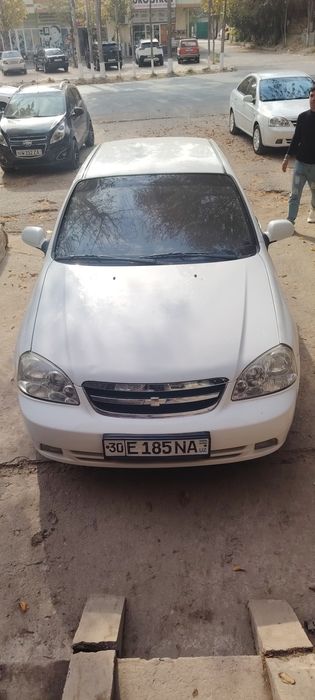 Продам Lacetti 1.8
