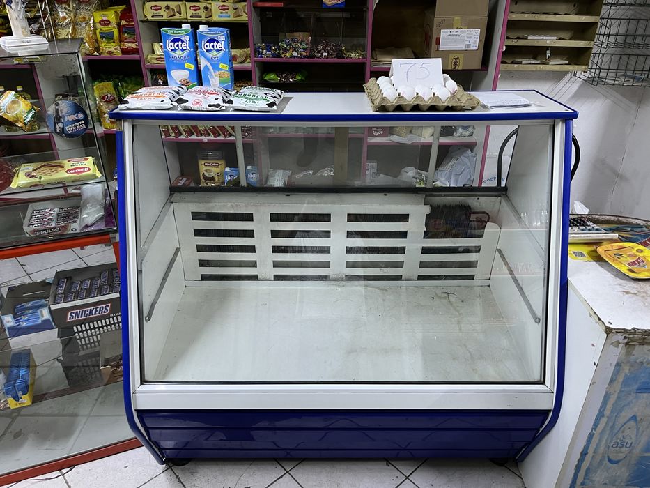 Продам холодильник