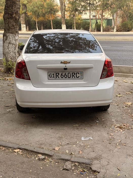 срочно продается Jentra 2022