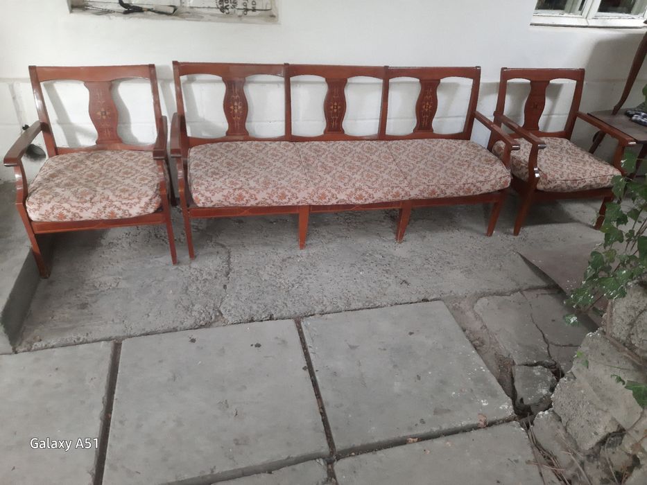 Продаются венские стулья после качественной реставрации.