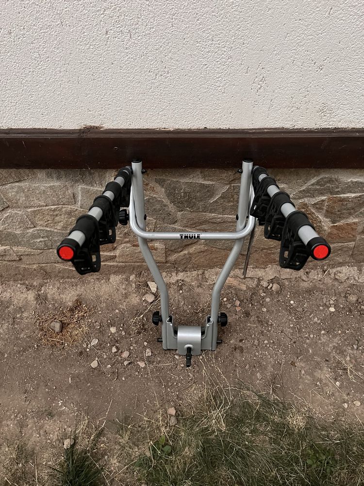 Багажник Thule HangOn 9708 + Thule lightboard