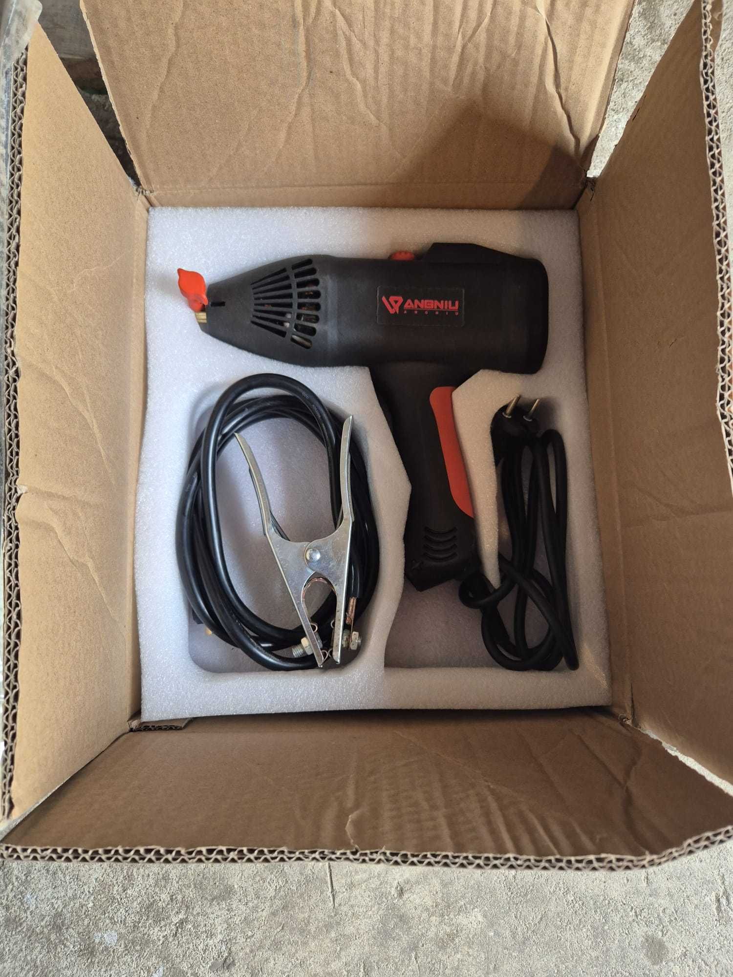 Aparat de sudura Anbull portabil cu electrod MMA 140A 220V/3000W