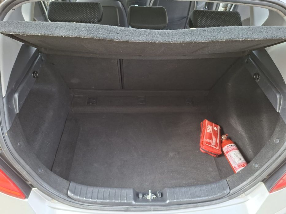 Hyundai i30 1.4 MPI Benzină