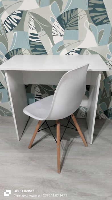 Стол со стулом. Самовывоз