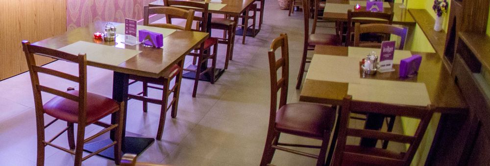 Mese si scaune sufragerie , bistro , restaurant