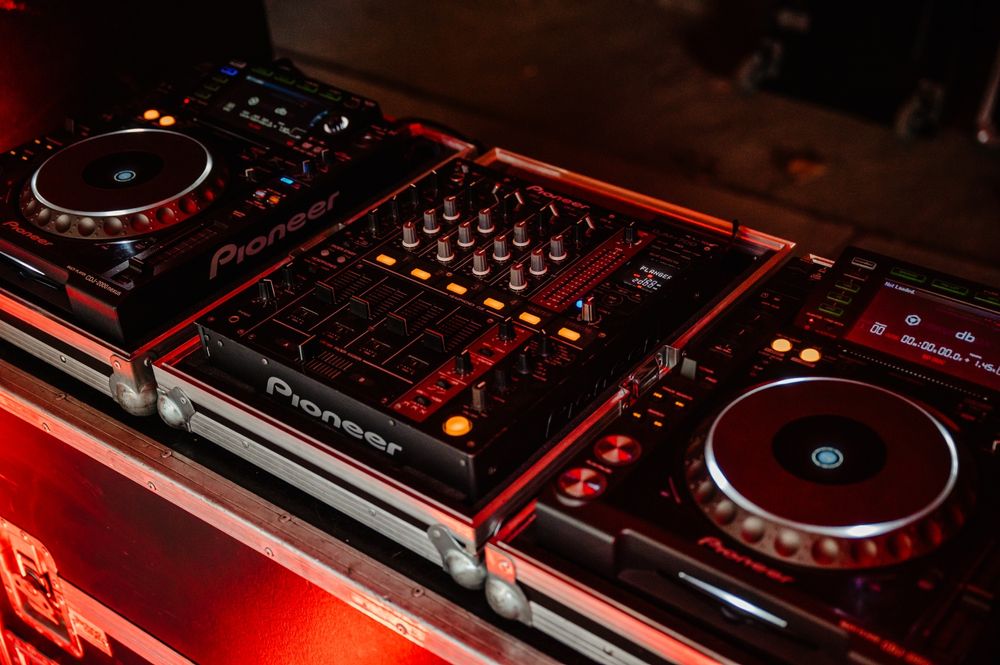 Inchiriez siste funktion one pioneer, 300 euro