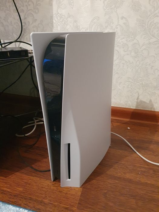 игровая приставка SONY PLAYSTATION 5 1 tb..