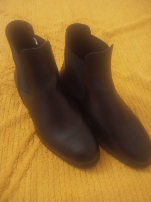 Ghete Echitație 500 Negru Copii (2 perechi, una marimea 36, una 37)