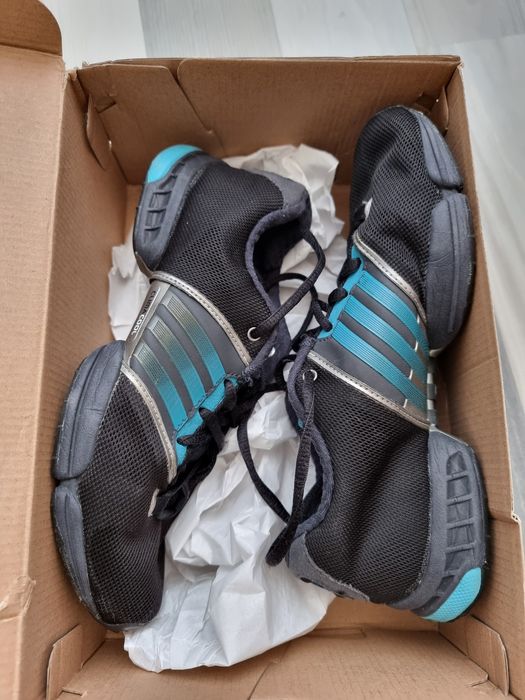 Кроссовки Adidas 36р.