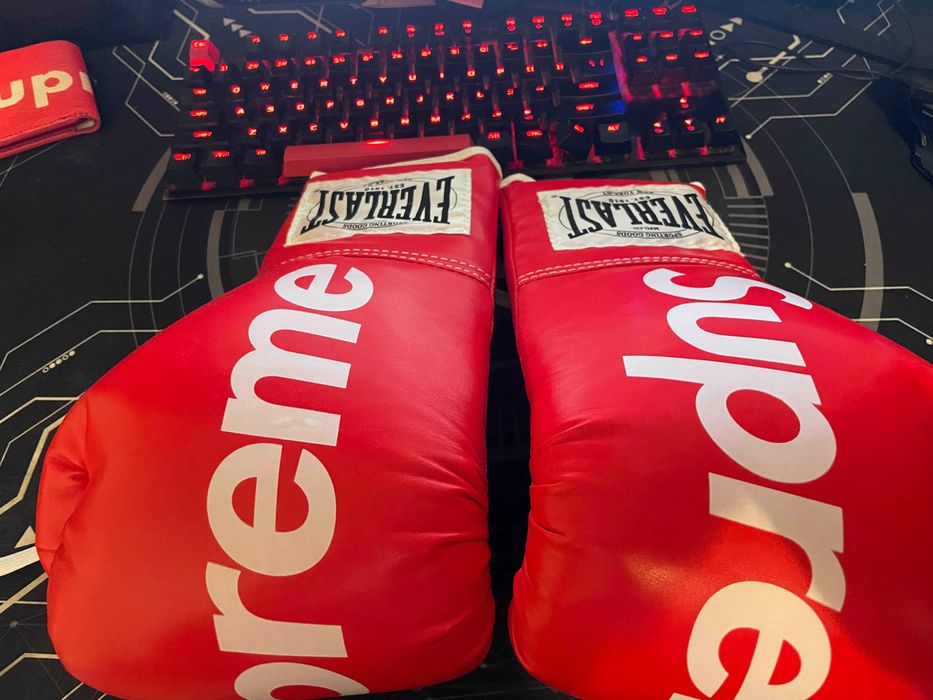 Manusi Box Supreme x EverLast