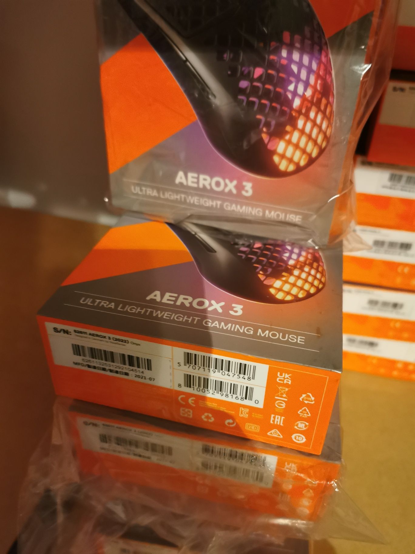 Mouse gaming SteelSeries Aerox 3, ultrausor 57g, cablu detasabil Super
