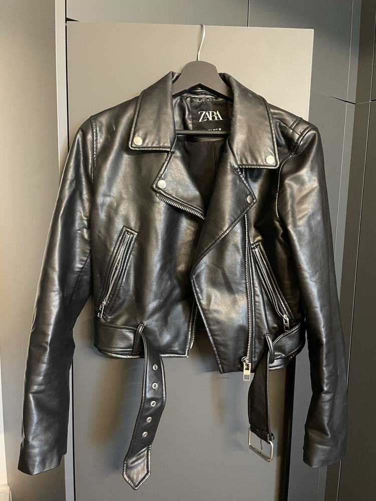 Кожено яке от Zara