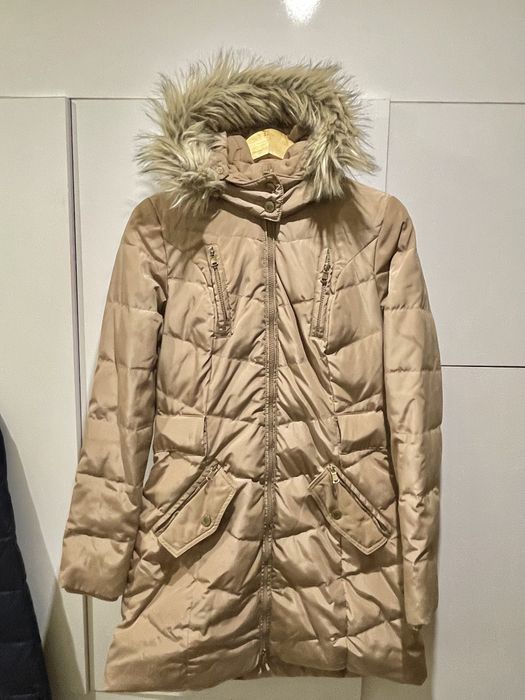 Дамско бежаво дълго зимно яке Stradivarius S