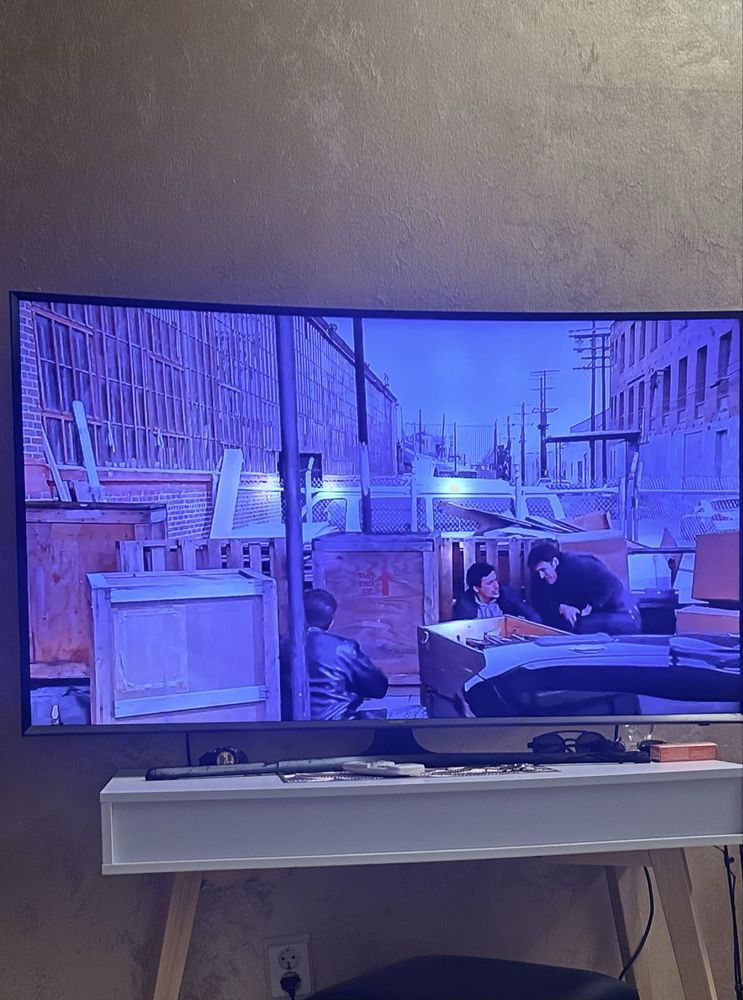 Телевизор Samsung Smart LED 55" 138 см Извит 4K Ultra HD Smart